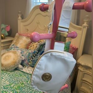 NWOT Lilly Pulitzer Jeanie belt bag, white with gold hardware